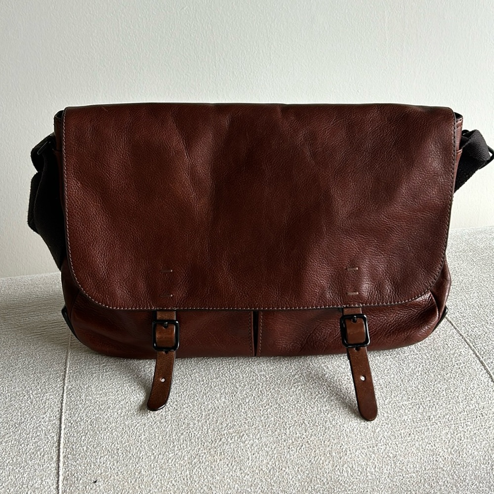Fossil Messenger